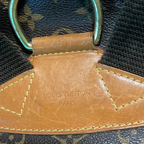 Louis Vuitton, authentic large backpack - Picture 9 of 9